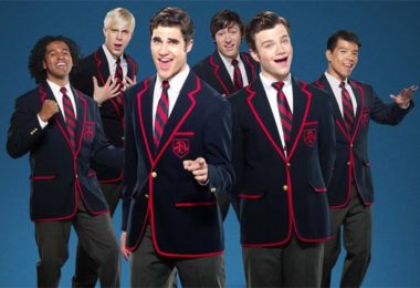 Uniforme usado por parte do elenco de Glee